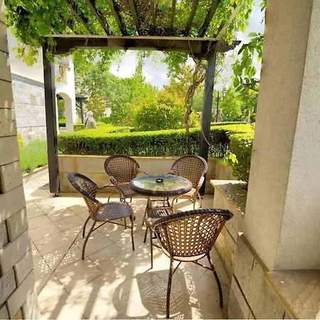 Cozy Garden View Studio At Oasis Beach Club דירה לוזנטס