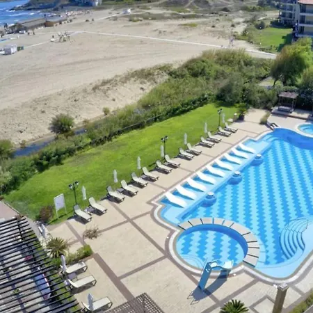 Cozy Garden View Studio At Oasis Beach Club דירה