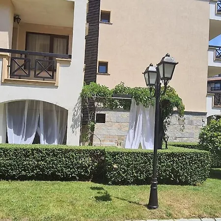 Cozy Garden View Studio At Oasis Beach Club *