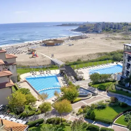 Cozy Garden View Studio At Oasis Beach Club *
